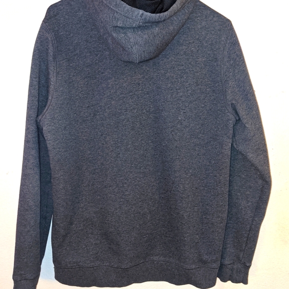 NWOT Under Armour Hoodie - Picture 2 of 3